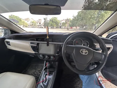 2017 Toyota Corolla ALTIS AUTOMATIC 1.6 photo 5