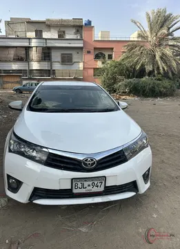 2017 Toyota Corolla ALTIS AUTOMATIC 1.6 photo 1