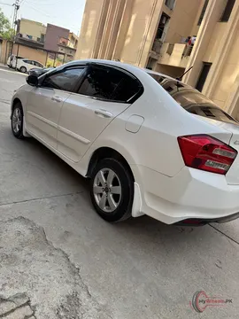 2018 Honda 1.3 I-VTEC photo 6