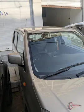 2017 Suzuki Wagon R VXL photo 3
