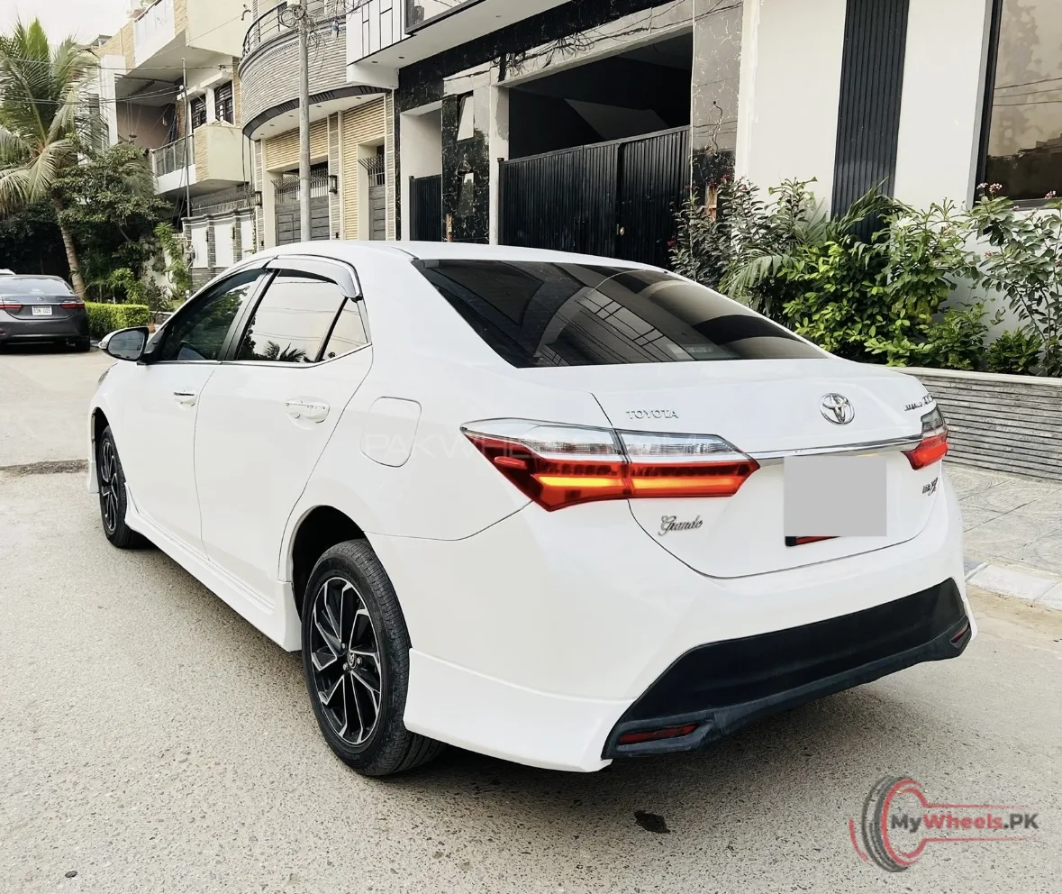 2025 Toyota Corolla ALTIS GRANDE X CVT 1.8 BLACK INTERIOR