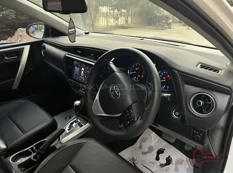 2025 Toyota Corolla ALTIS GRANDE X CVT 1.8 BLACK INTERIOR photo 6