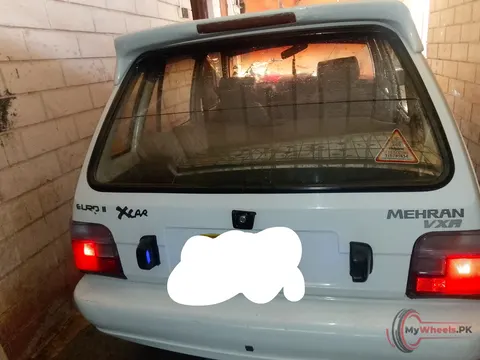 2018 Suzuki MEHRAN VXR photo 9