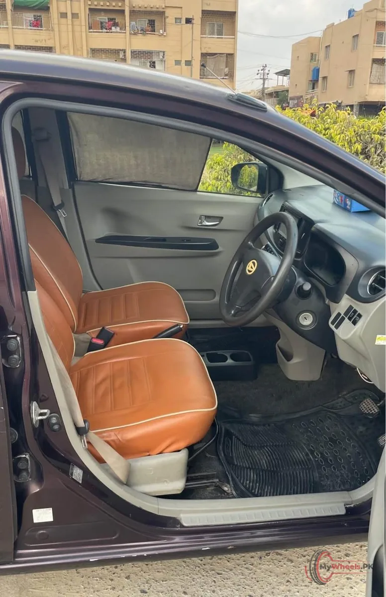 2012 Daihatsu Mira main vehicle photo