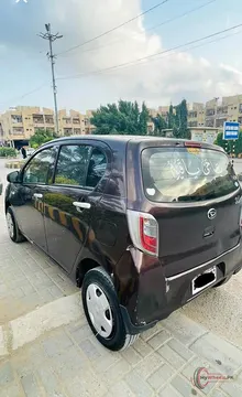 2012 Daihatsu Mira photo 5
