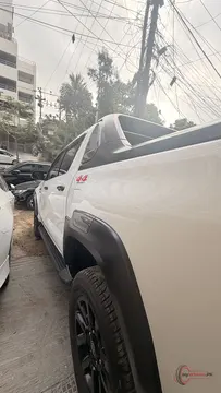 2022 Toyota HILUX REVO ROCCO photo 4