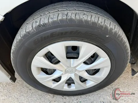 2017 Toyota Corolla GLI AUTOMATIC 1.3 VVTi photo 8