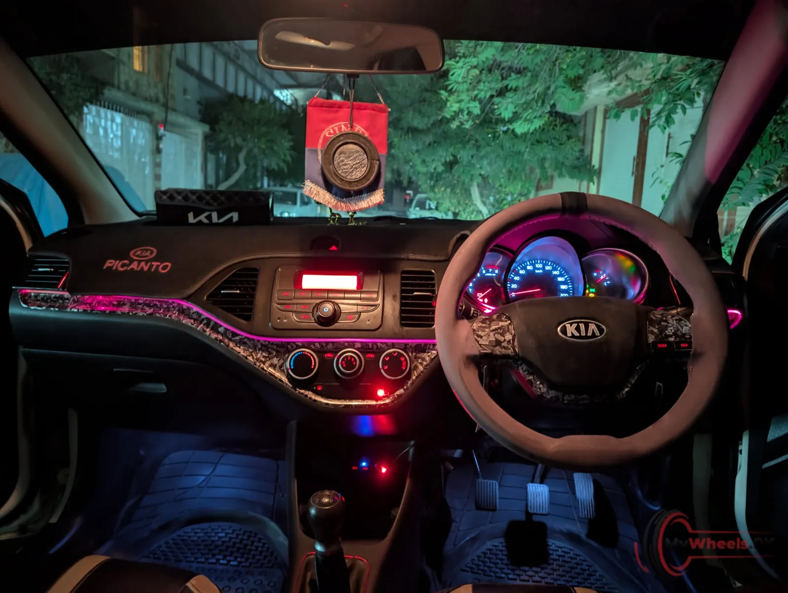 2022 KIA Picanto 1.0 MT