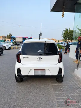 2022 KIA Picanto 1.0 MT photo 5