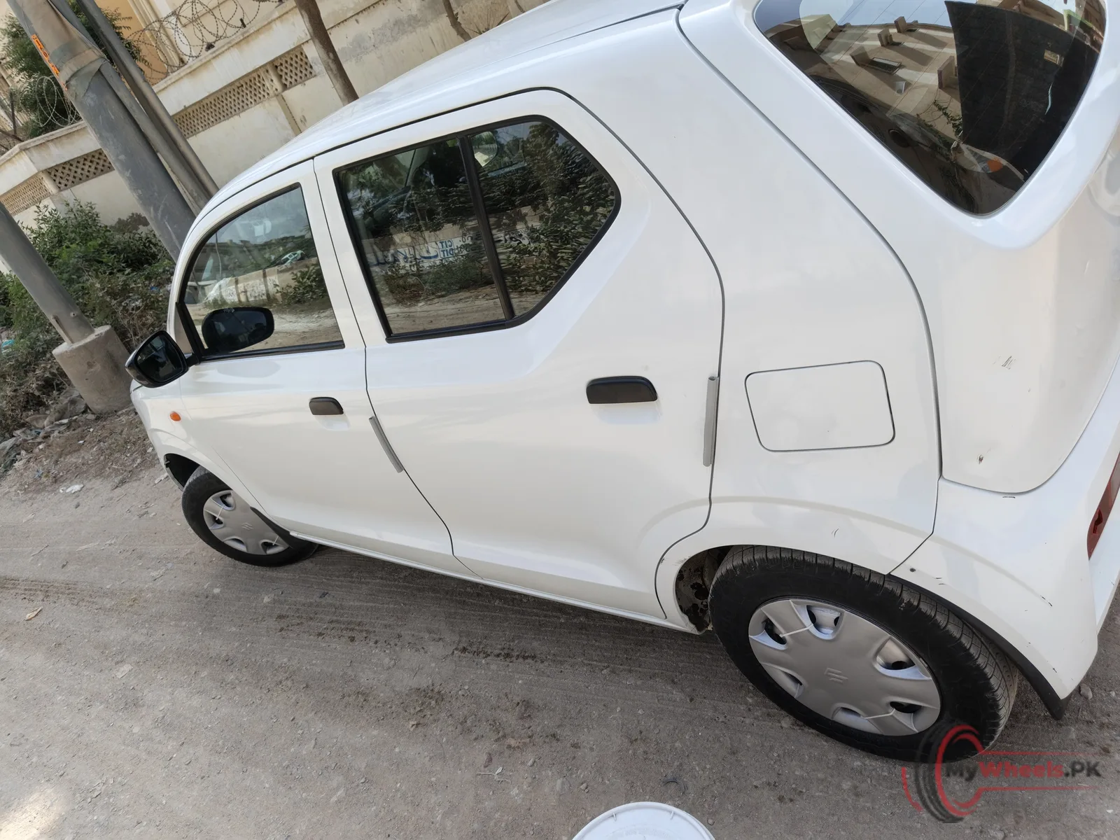 2025 Suzuki Alto VXR main vehicle photo