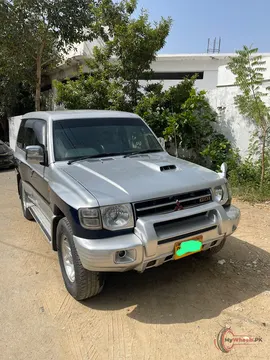 1998 MITSUBISHI PAJERO OTHERS photo 1