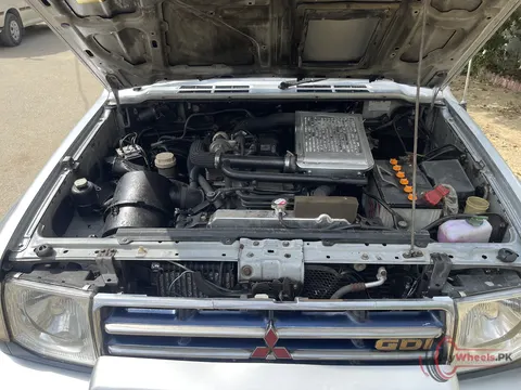 1998 MITSUBISHI PAJERO OTHERS photo 5