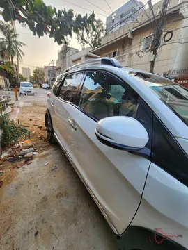 2018 Honda BR-V i-VTEC S photo 8