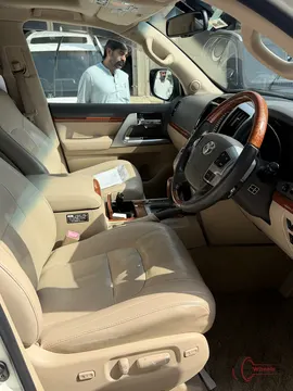 2012 Toyota LAND CRUISER ZX photo 9