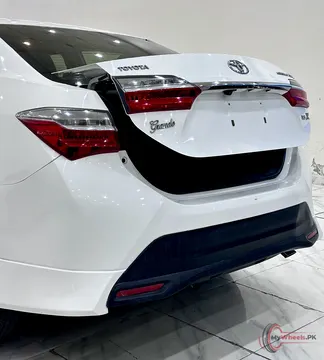 2018 Toyota Corolla ALITS X 1.8 photo 7