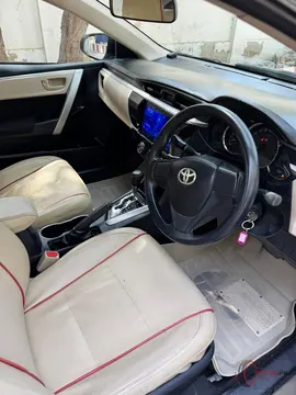 2016 Toyota Corolla ALTIS 1.6 photo 4
