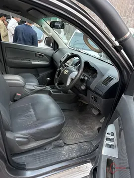 2012 Toyota HILUX VIGO CHAMP G photo 14