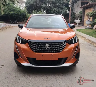 2022 PEUGEOT 2008 ALLURE photo 2