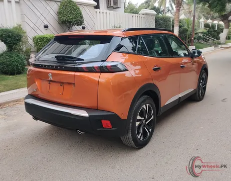 2022 PEUGEOT 2008 ALLURE photo 5