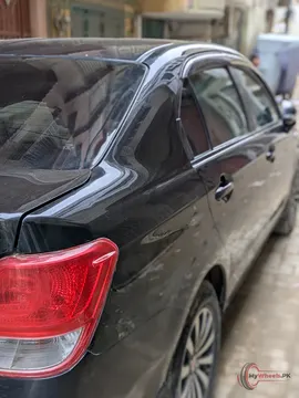 2014 Toyota CAROLLA AXIO X 1.5 photo 3