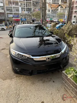 2017 Honda Civic Oriel photo 7