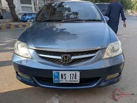 2008 Honda City 1.3 Manual photo 2