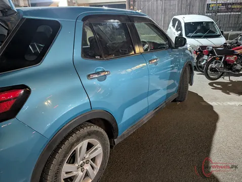 2020 Toyota RAIZE G photo 3