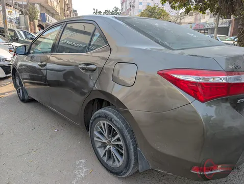 2017 Toyota Corolla ALTIS GRANDE CVT 1.8 photo 3