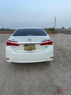 2017 Toyota Corolla GLi 1.3 photo 8