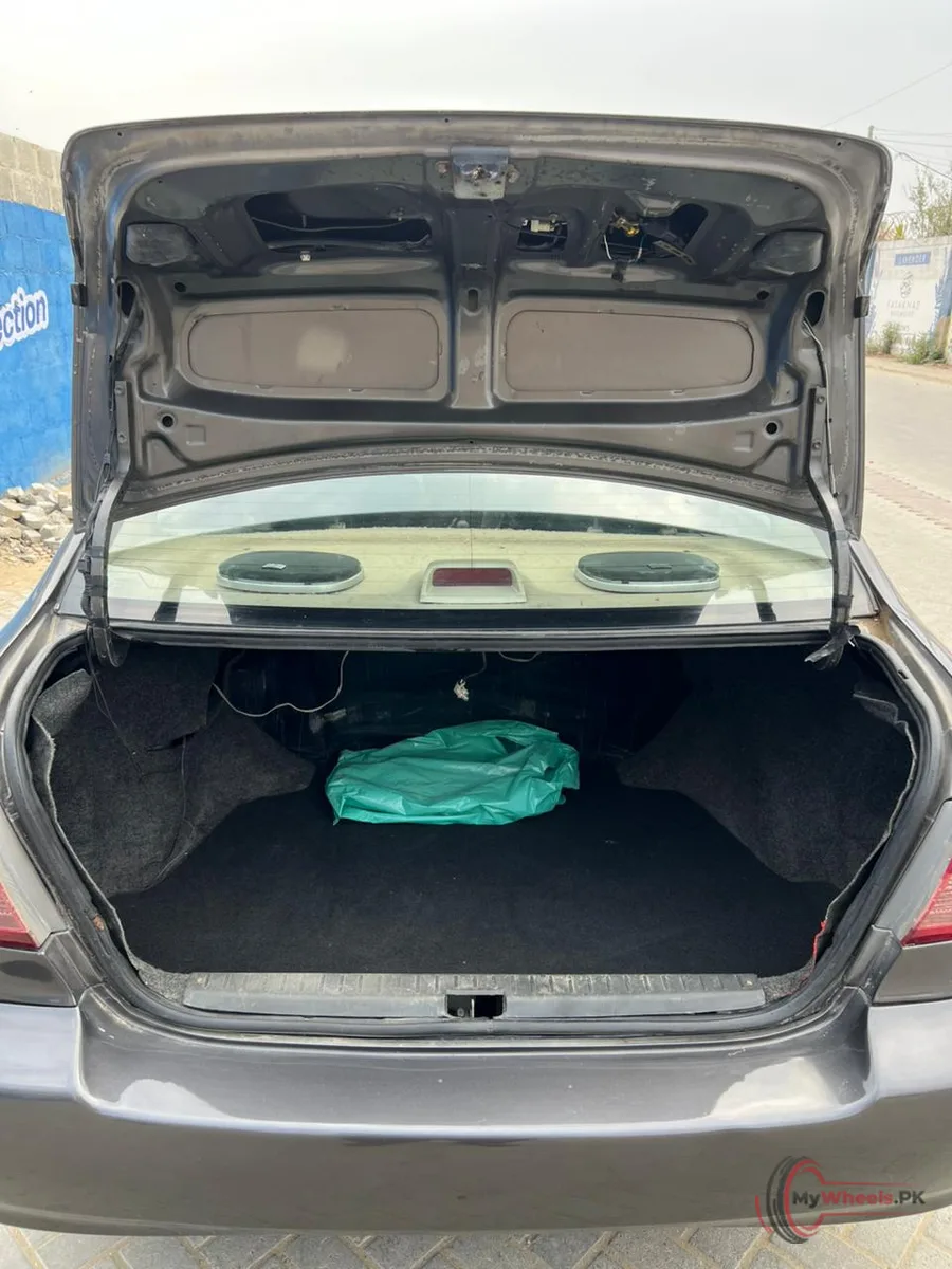 2007 Toyota Corolla GLi 1.3 main vehicle photo