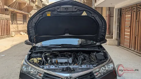 2016 Toyota Corolla GLI AUTOMATIC 1.3 VVTi photo 11