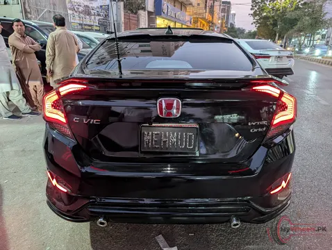 2018 Honda Civic Oriel
