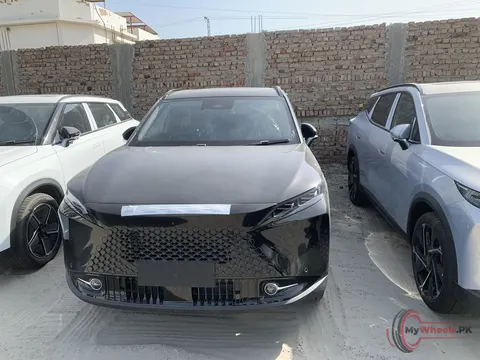 2026 OMODA 7 PREMIUM photo 4