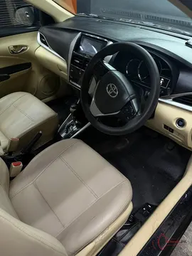 2022 Toyota Yaris ATIV X CVT 1.5 photo 8