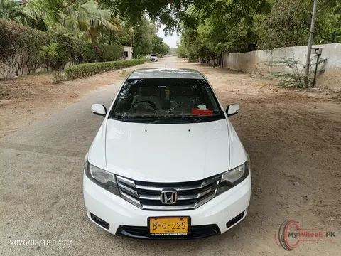 2016 Honda City 1.3 Automatic photo 1