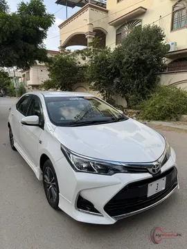 2021 Toyota Corolla Altis X CVT-i 1.6 photo 2