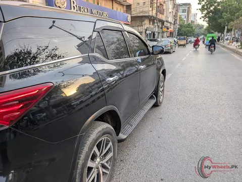 2021 Toyota Fortuner 2.7 V