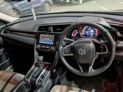 2020 Honda Civic Oriel photo 5