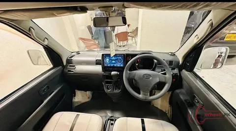 2011 Daihatsu Mira photo 2
