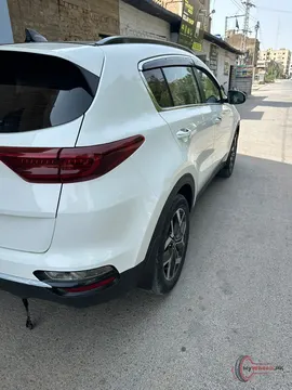 2024 KIA Sportage AWD photo 5