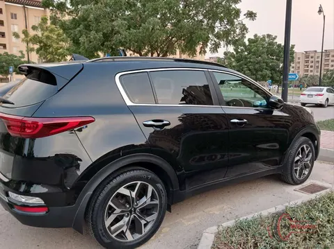 2024 KIA Sportage FWD photo 3