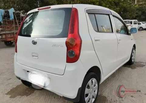 2008 Daihatsu Mira photo 4