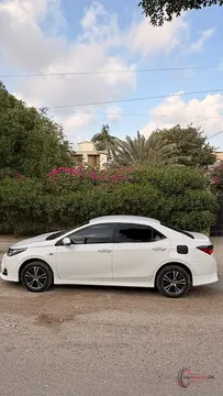 2021 Toyota Corolla ALITS X AUTOMATIC 1.6 photo 7