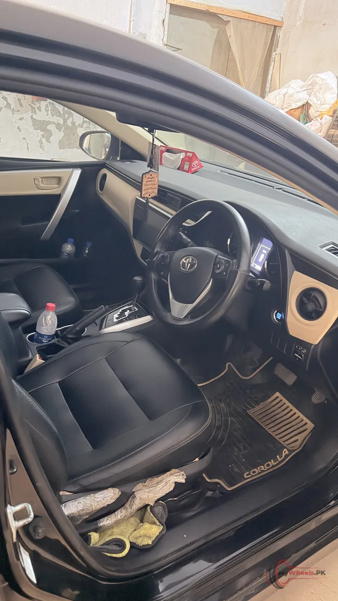 2023 Toyota Corolla Altis X CVT-i 1.6 main vehicle photo