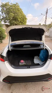 2021 Toyota Corolla ALITS X AUTOMATIC 1.6 photo 6