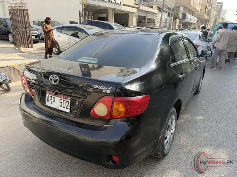 2009 Toyota Corolla XLI photo 3