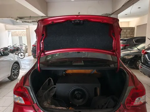 2012 Toyota BELTA X 1.0 photo 8